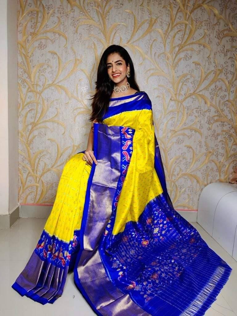 Yellow Color Pochampally Ikkat Handloom Soft Silk saree